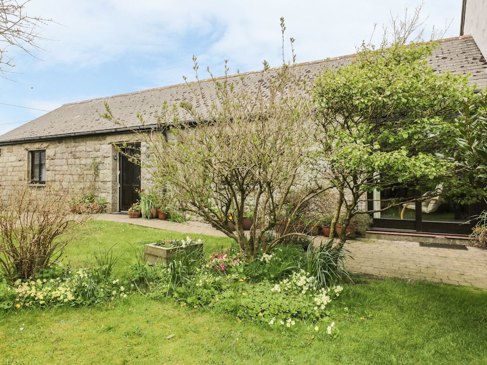Brunnion Cottage