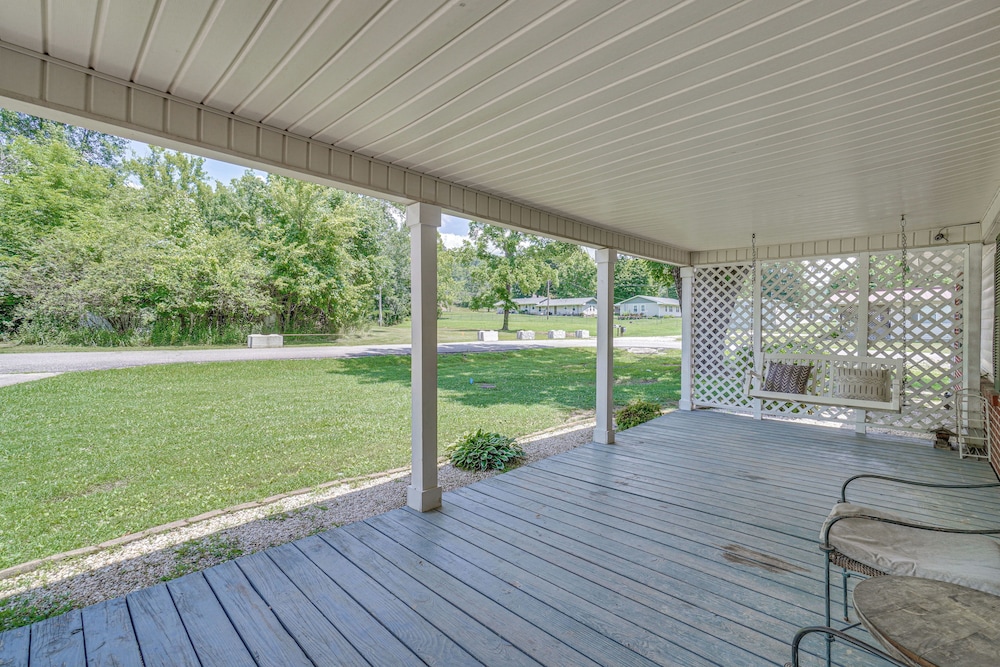 Hike, Fish & Ride: Pet-friendly Huntsville Home