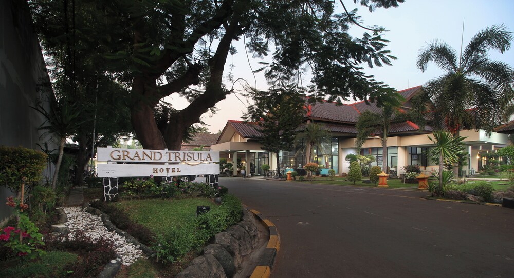 Hotel Grand Trisula Indramayu