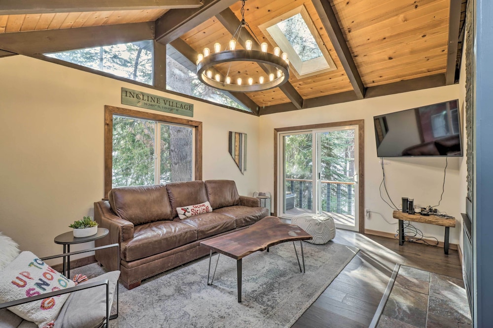 Lake Tahoe Vacations - Incline Village Cabin w/ Patio: 2 Mi to Beach! - Property Image 14