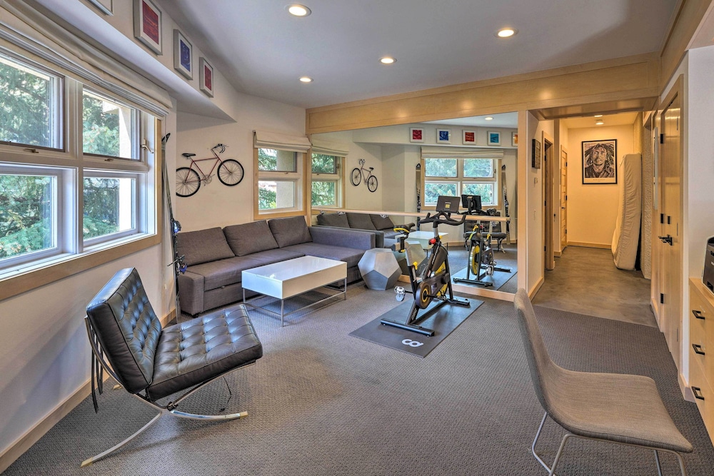 Luxe Ketchum Sanctuary - Walk to Sun Valley!