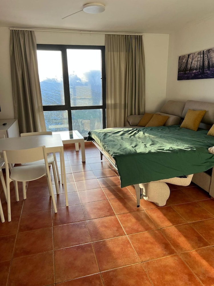 Apartamento en edificio Monteoiz