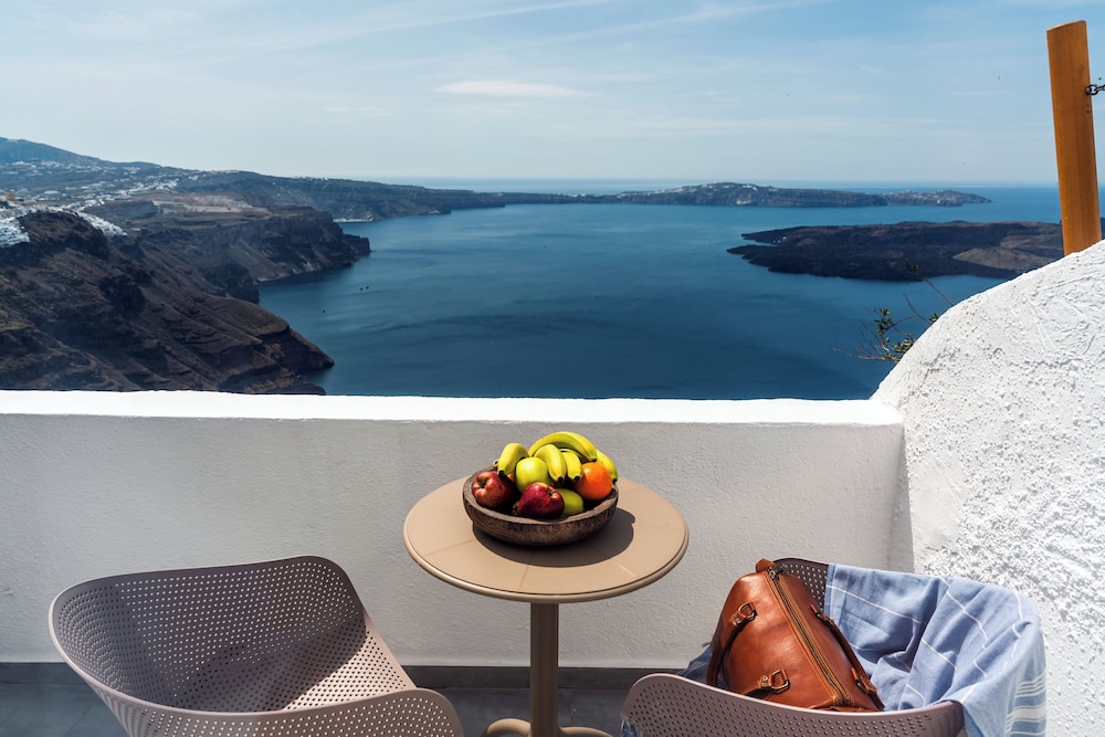 Mardanza Krokos Suites