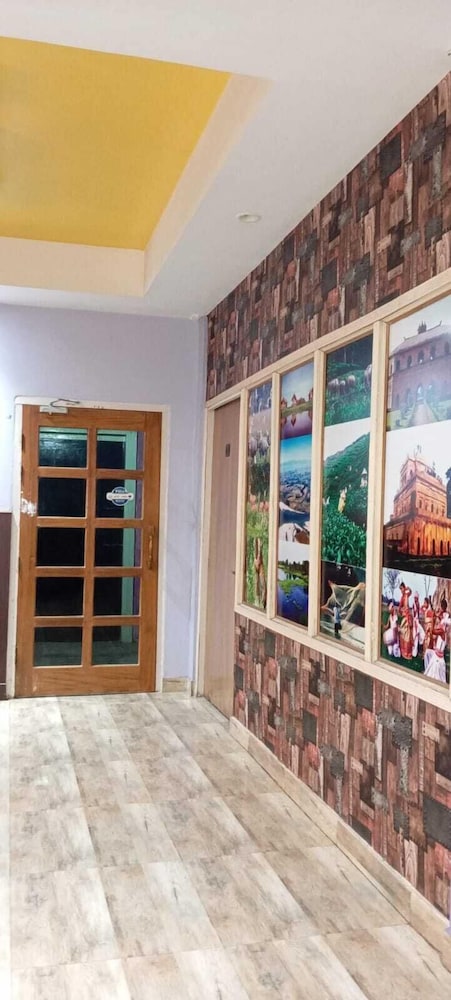 Holiday Inn Guest House