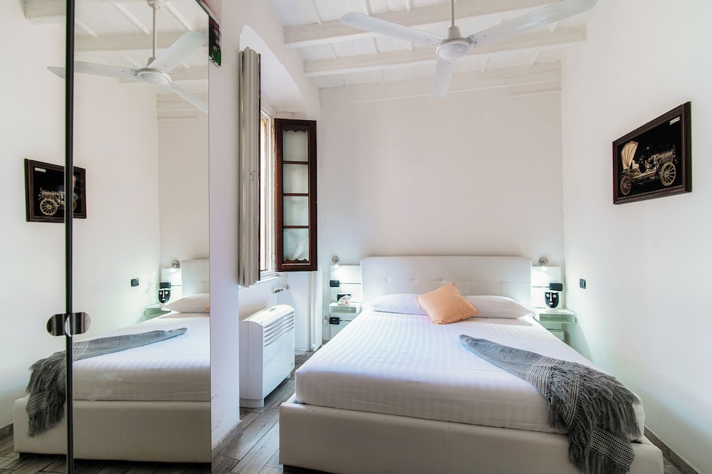 Chic apt near Duomo di Como