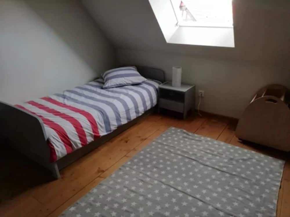 Chambre d'Hotes L'Ancienne Ecole view 3