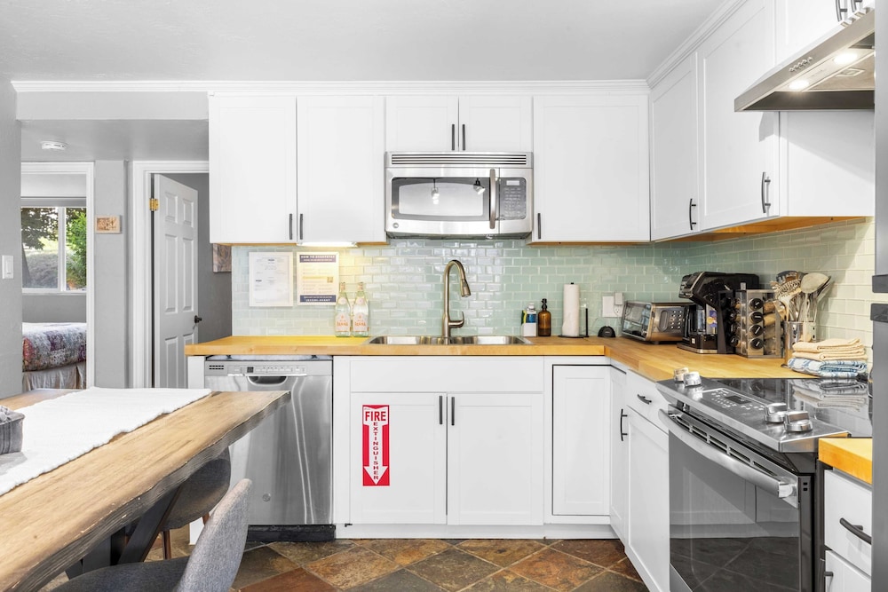 Alpine Ember by Avantstay Park City Retreat Near Main Street, Dining & Deer Valley Slopes