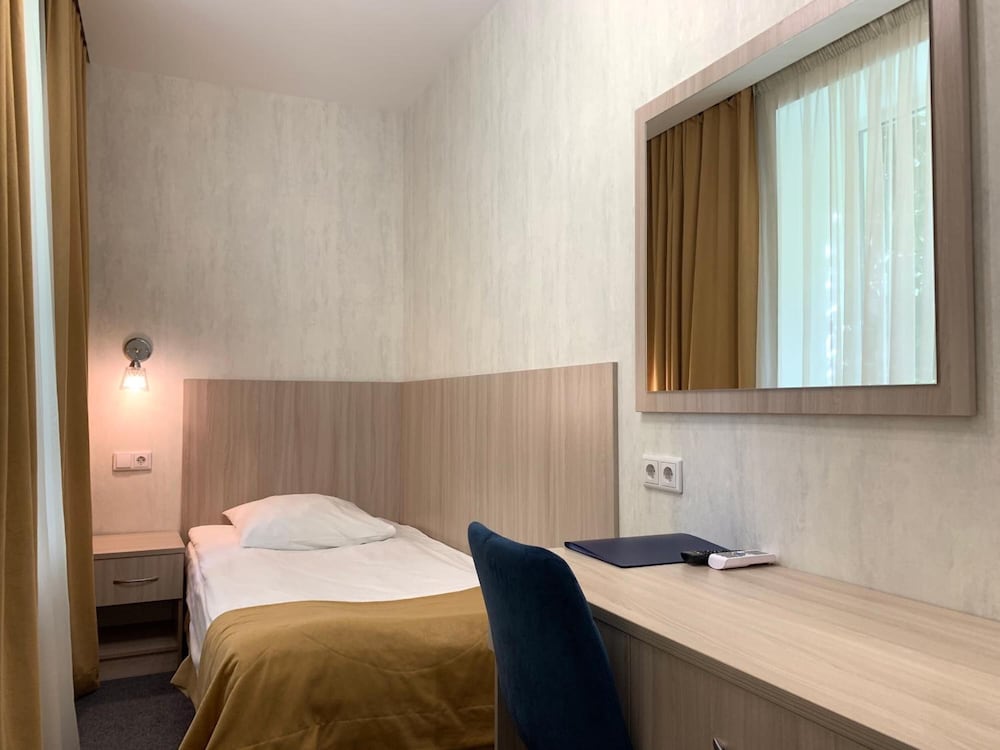 Matrix Hotel