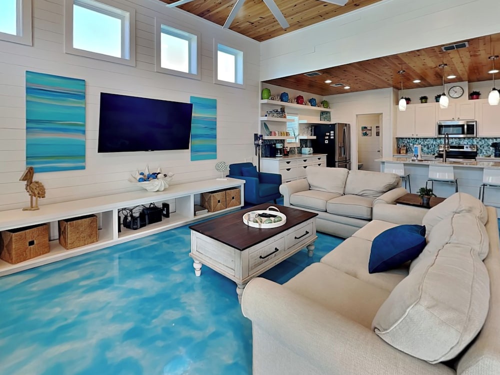 Lightly Salted by Silver Sands Vacation Rentals