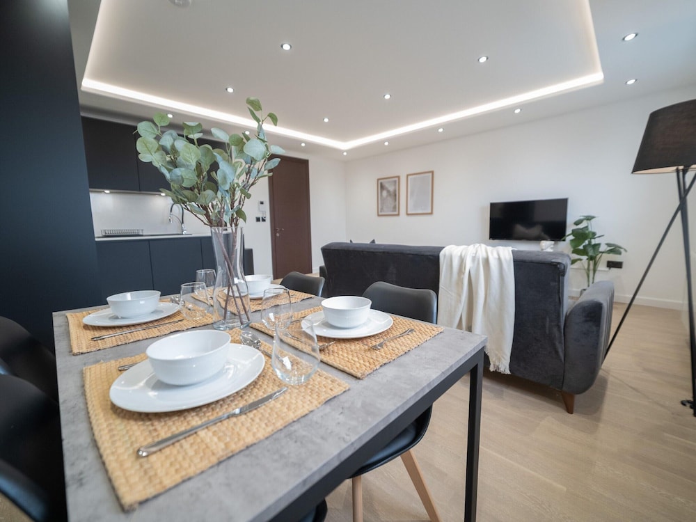 Discover Camden Passage One Bedroom by Belvilla