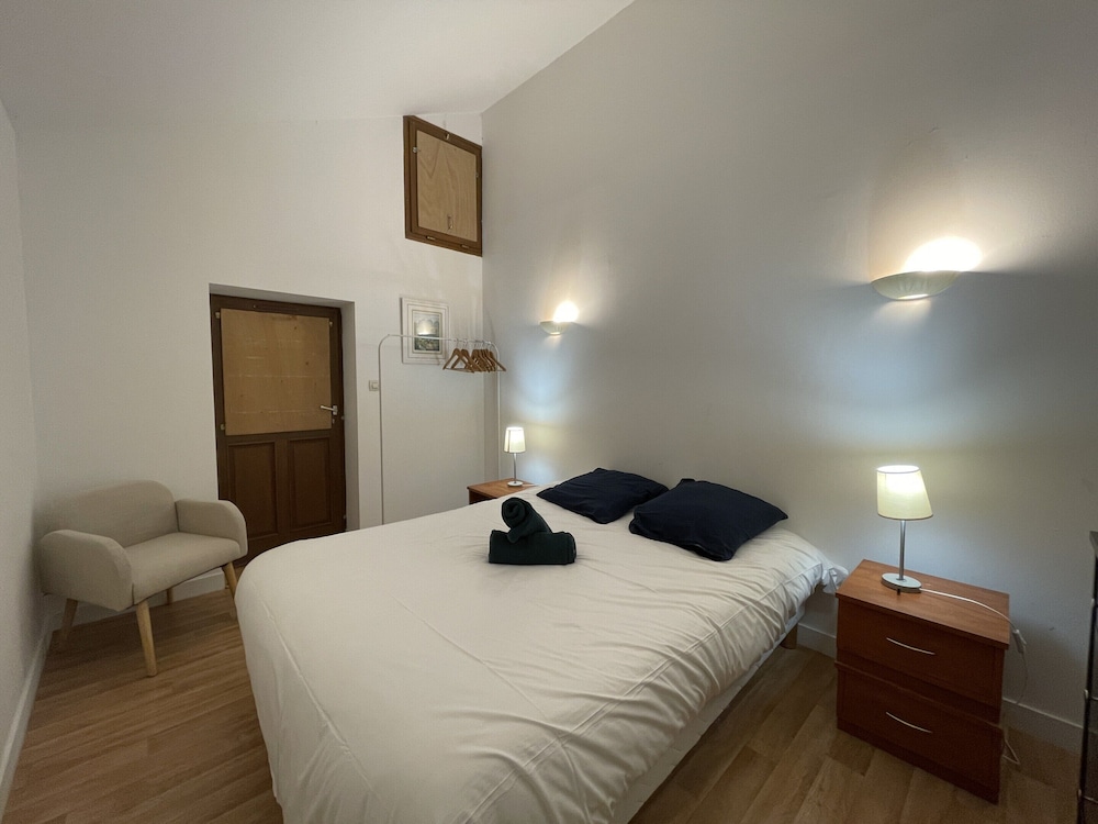 Relaxing Nature Stay in Thoree-les-pins
