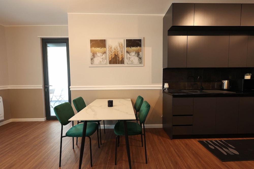 Grandstay Apartments 73