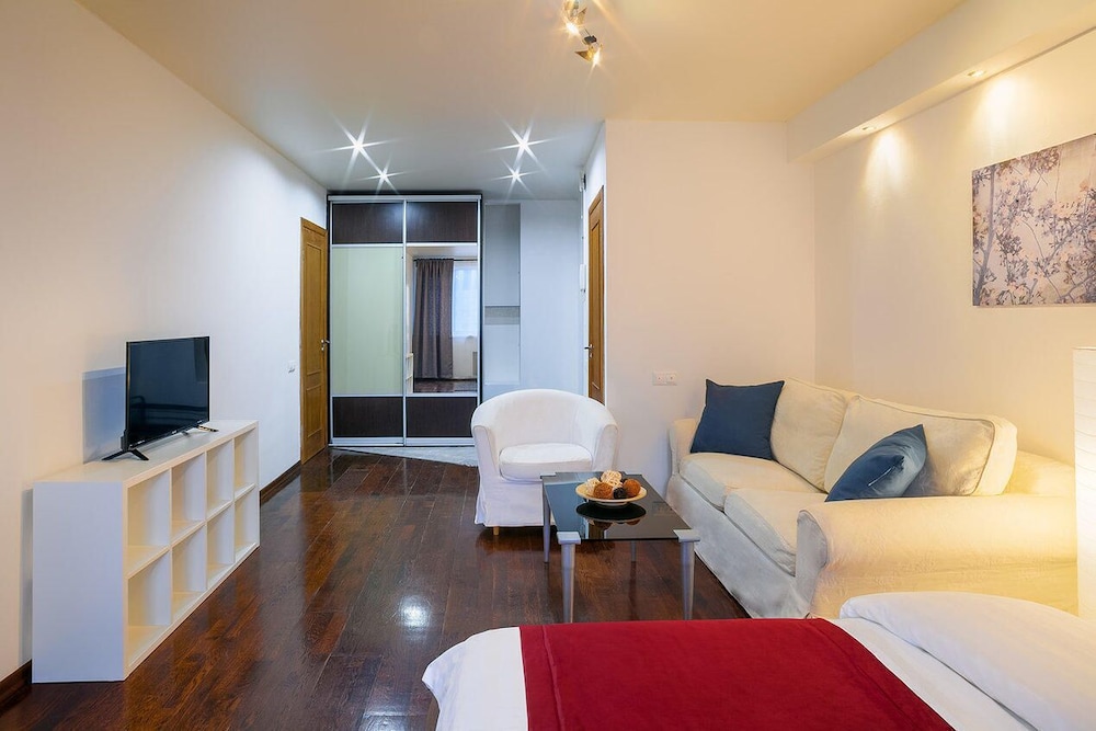 Lux Apartments Bolshaya Tulskaya 2