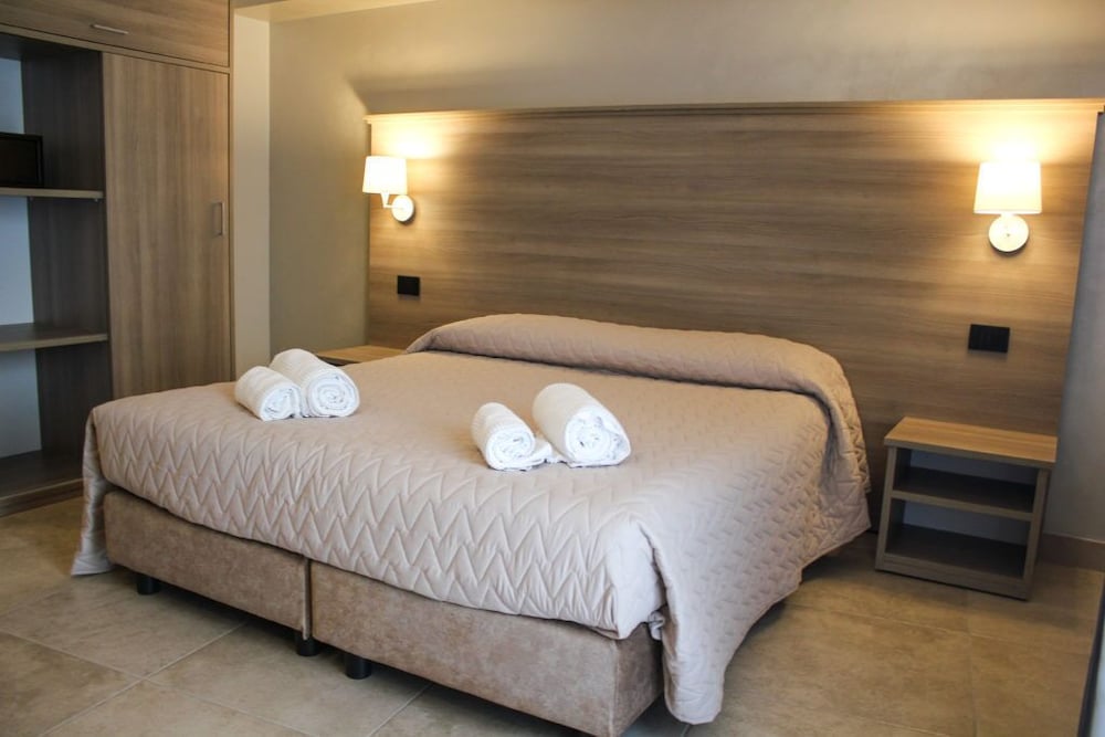 La Giummara Rooms view 4