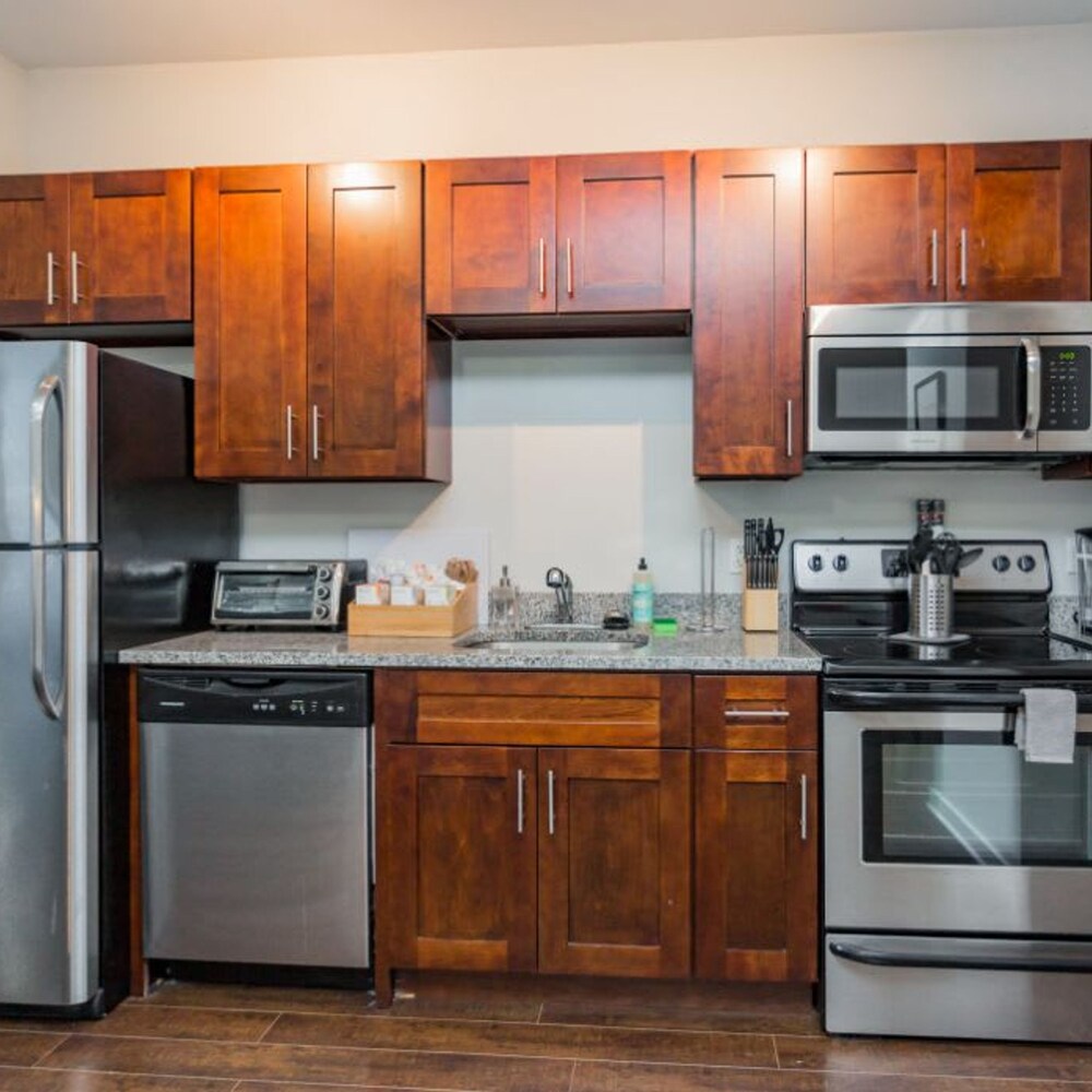 Cozysuites Musicrow Classy 1BR w Free Parking 09, Foto 80