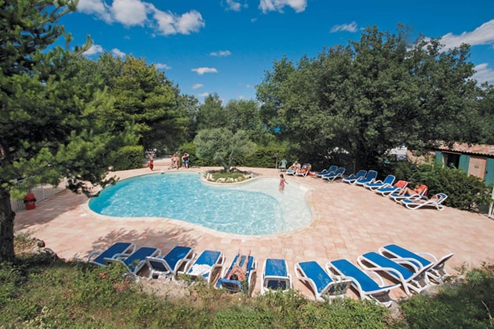 Camping Domaine De Chanteraine view 5