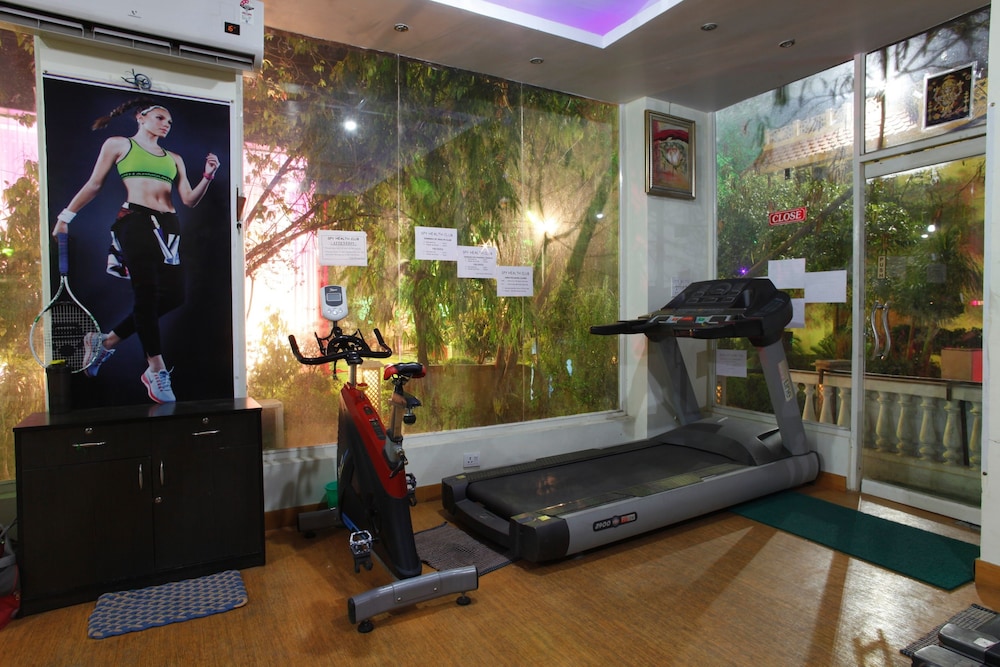 The Byke Grassfield Resort With Outdoor Pool, Shyam Nagar