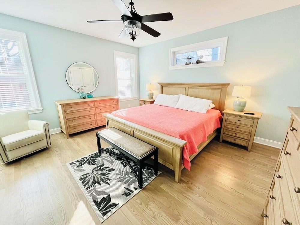 Laurel Street 114