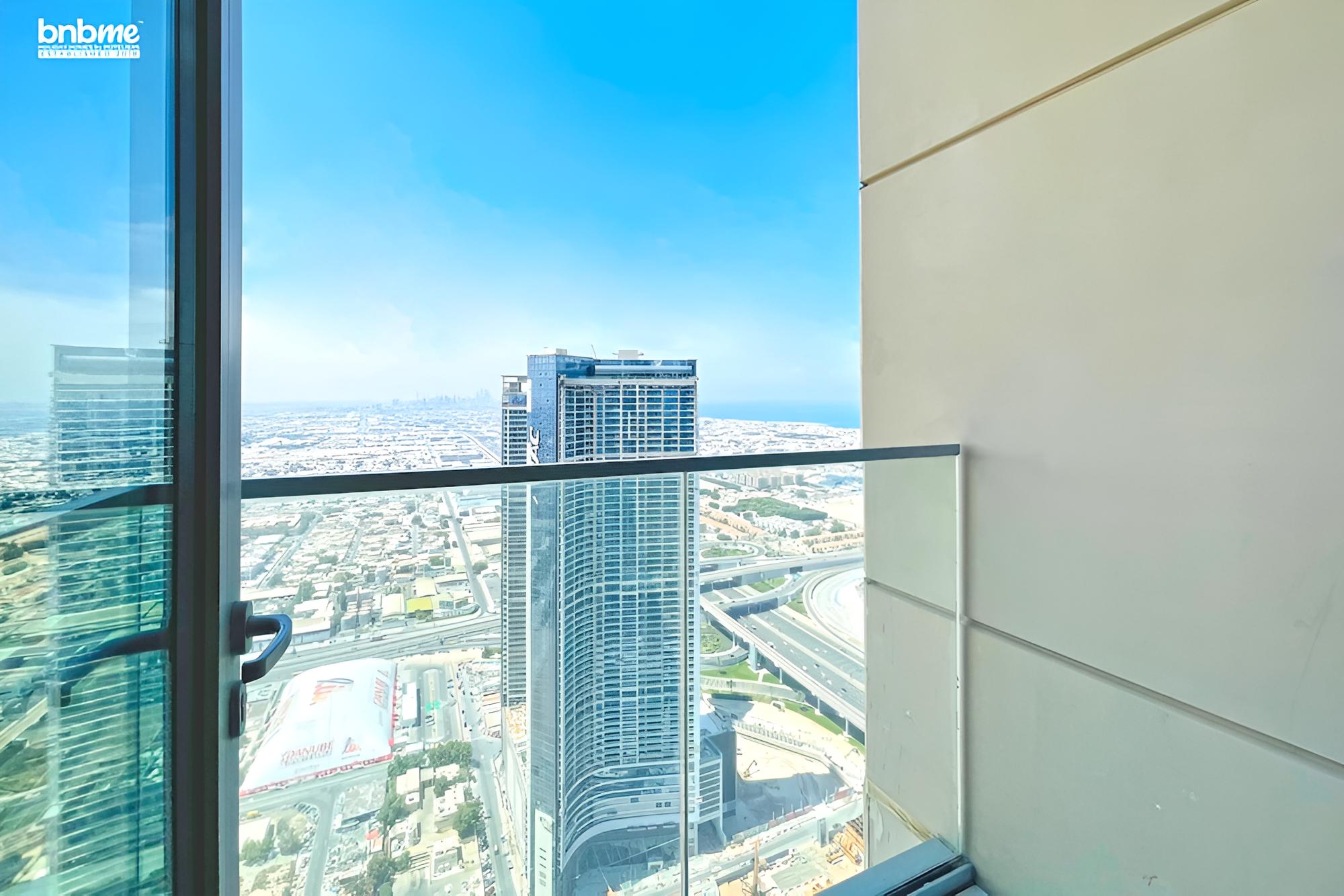 4B Amna Tower 6101 by bnbme homes
