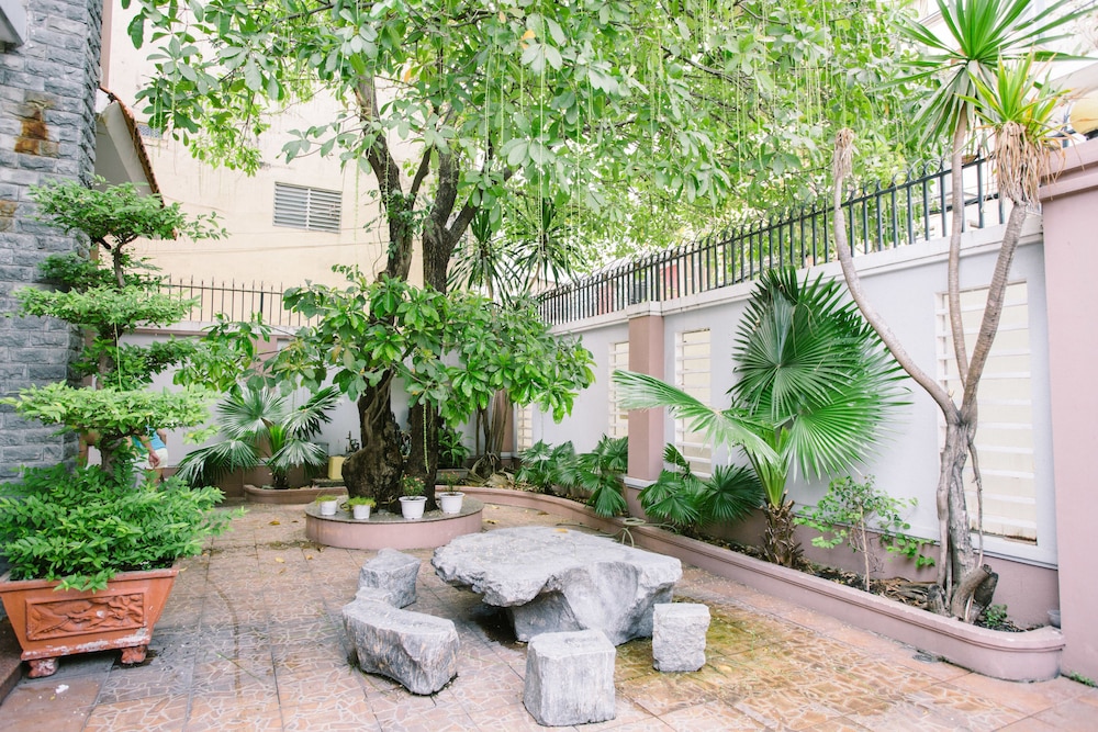 MH Villa