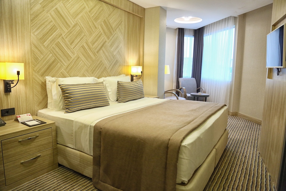 Ramada by Wyndham Mersin - Image 76