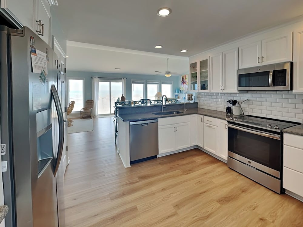 The Salty Spot by Topsail Realty
