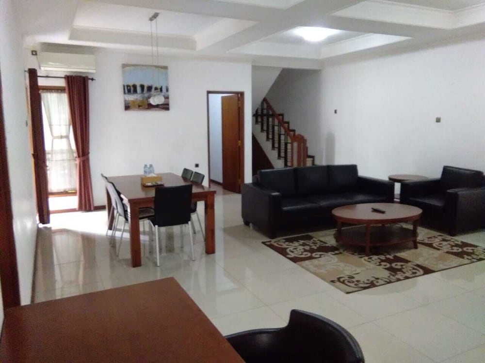 Kuldesak Villas