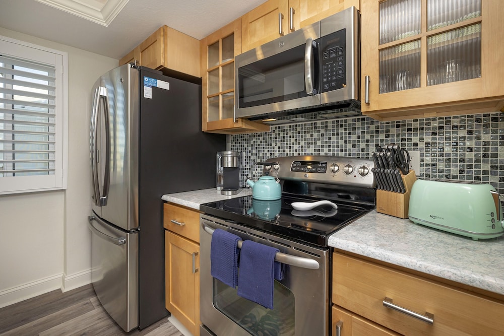 Land's End 4-306 Bay Front - Premier