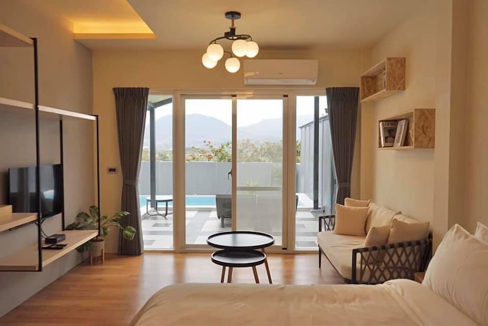 Alpha Villa view 5