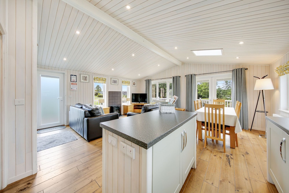 Host Stay Acer Lodge
