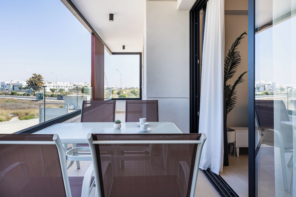 Jas Living Apts & Balconies in Larnaca