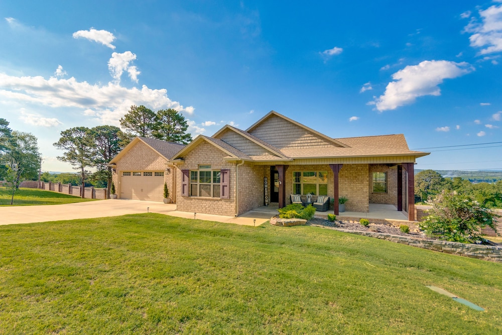 Russellville Vacations - Russellville Home Near Hiking  Lake Access! - Property Image 3
