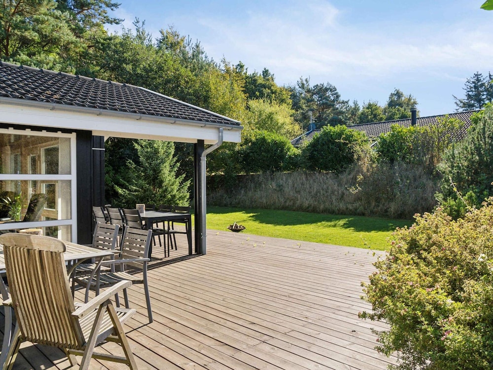 5 Star Holiday Home in Hojby