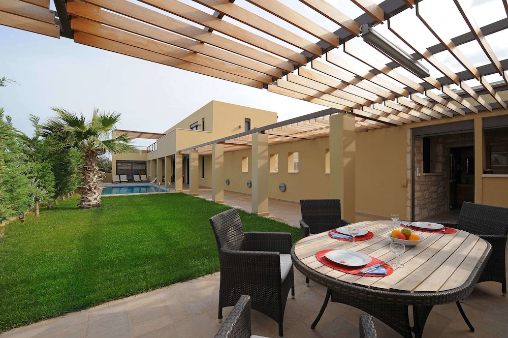 Rimondi Jas Villa