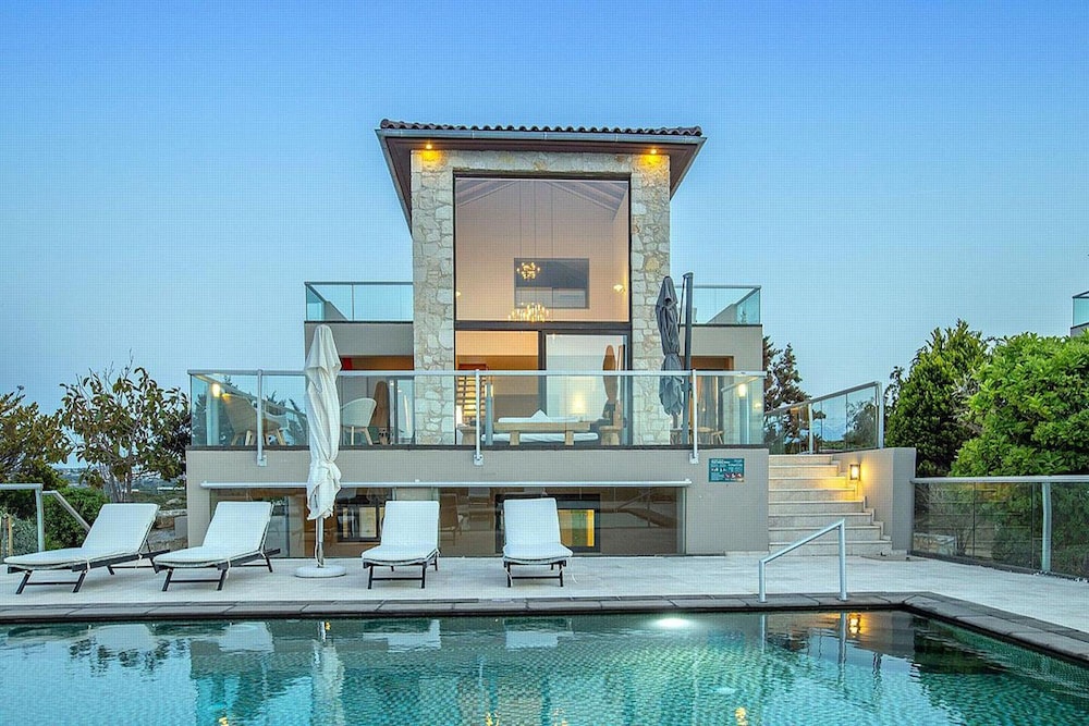 Tersanas Villas