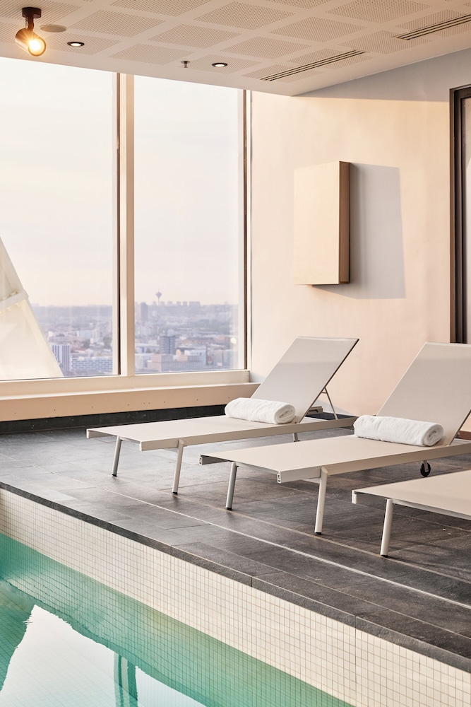 Saint-Denis Vacations - H4 Hotel Wyndham Paris Pleyel Resort - Property Image 6