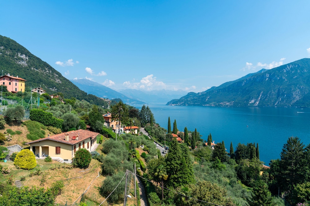 Limonta Lakeview Apartment by Wonderful Italy