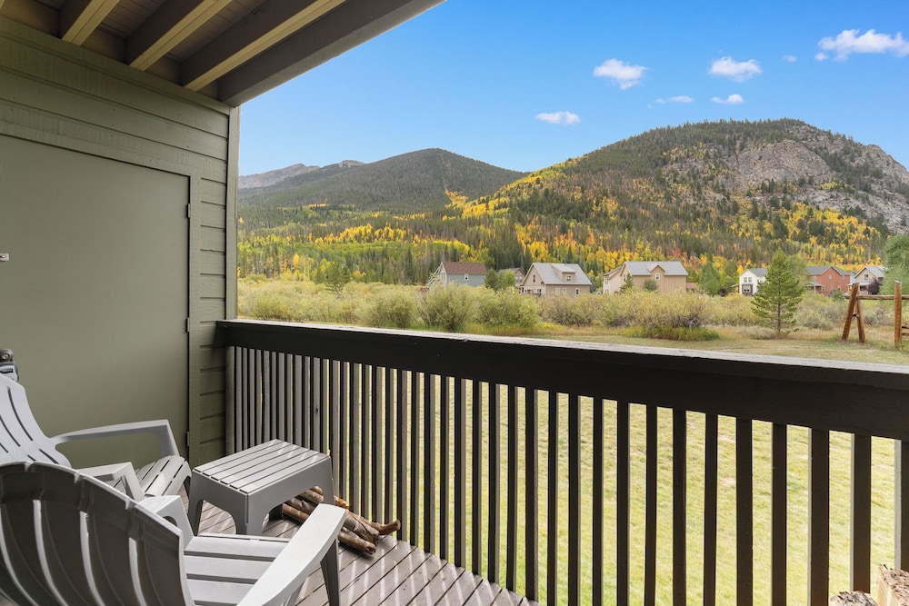 Mountain Side Condominiums 152, Building H