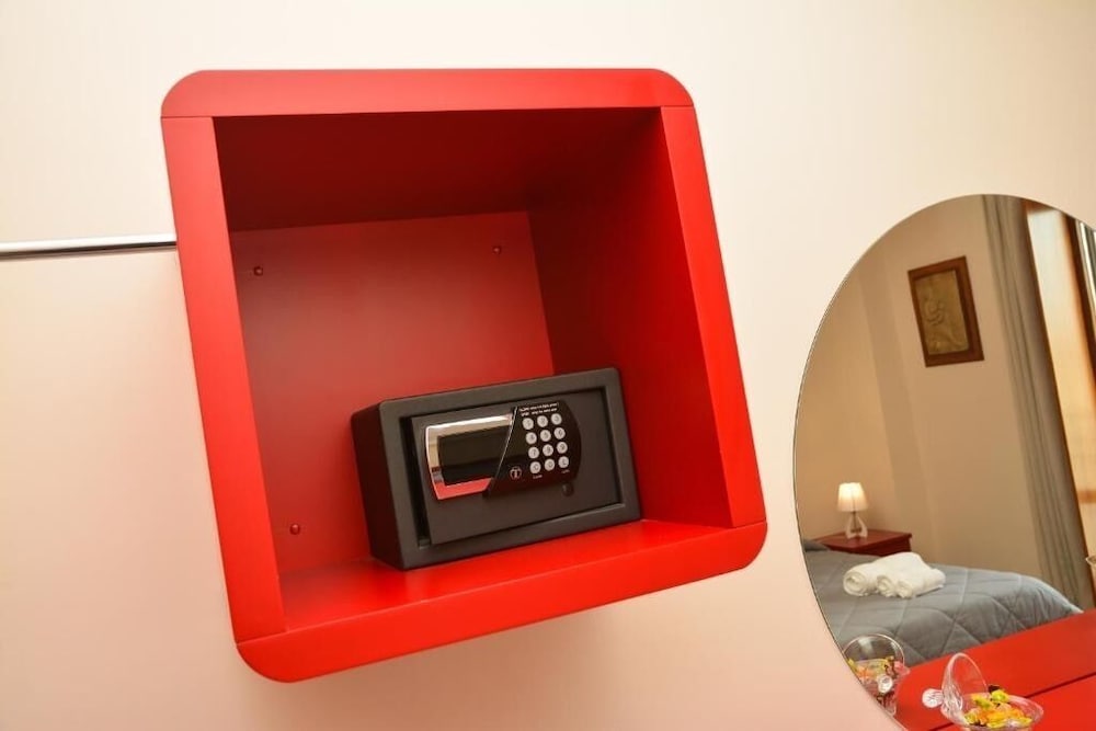 FURTURE' ROOMS