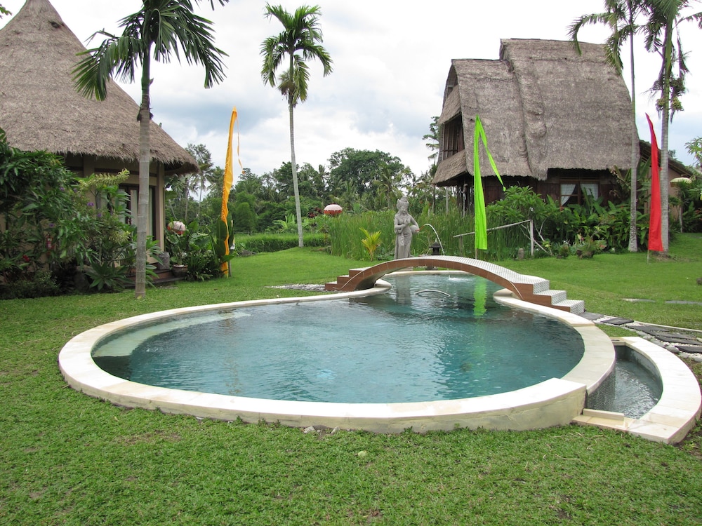 Ubud Hidden Villa
