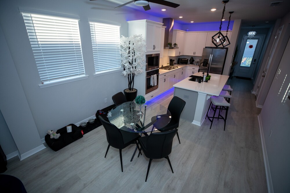 Newly Constructed Modern Pet Friendly Zen Home W/ Private Home Theater & Hot Tub! 1 Bedroom Home by RedAwning