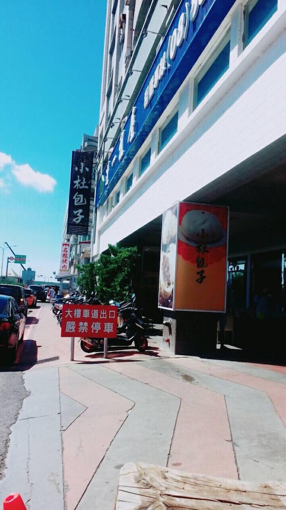 Hengchun Small Room 16