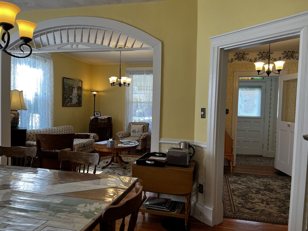 Wheelers Inn