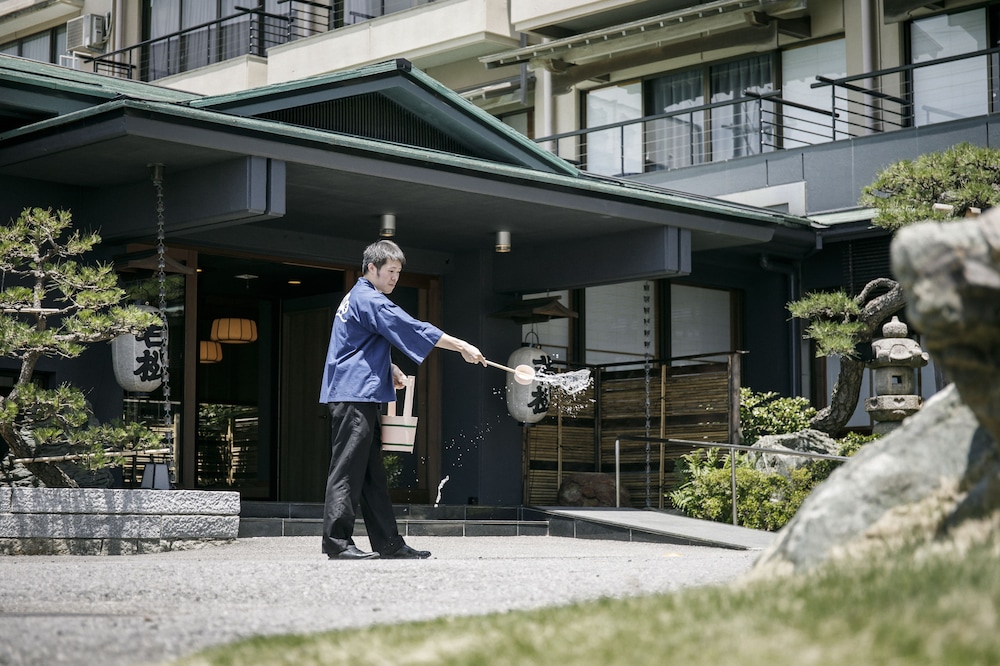 Wakamatsu Chita Hot Spring Resort