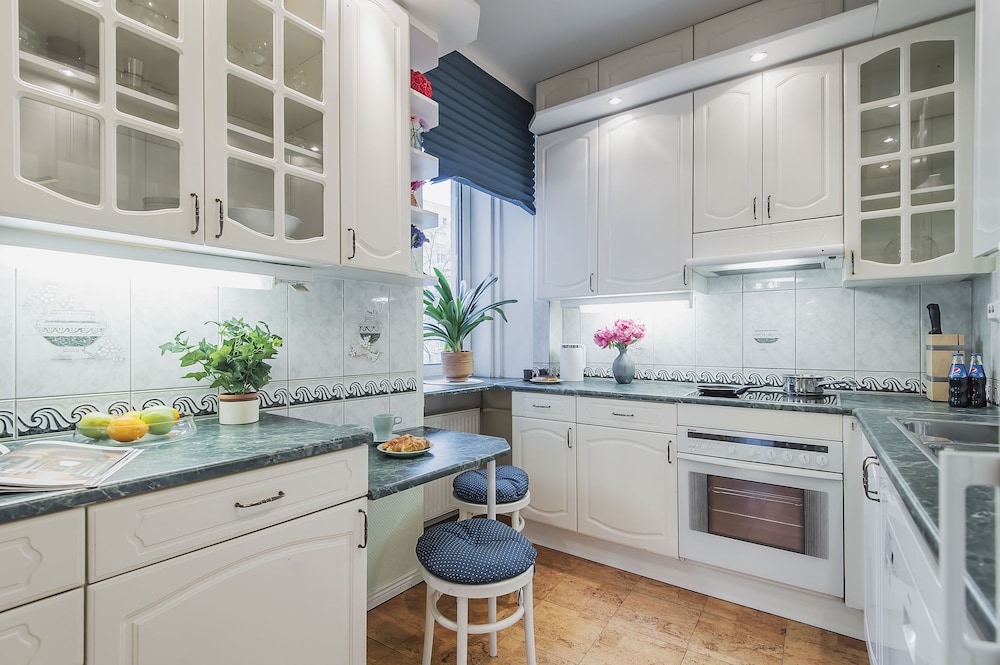 GM Apartment Staropimenovskiy 16