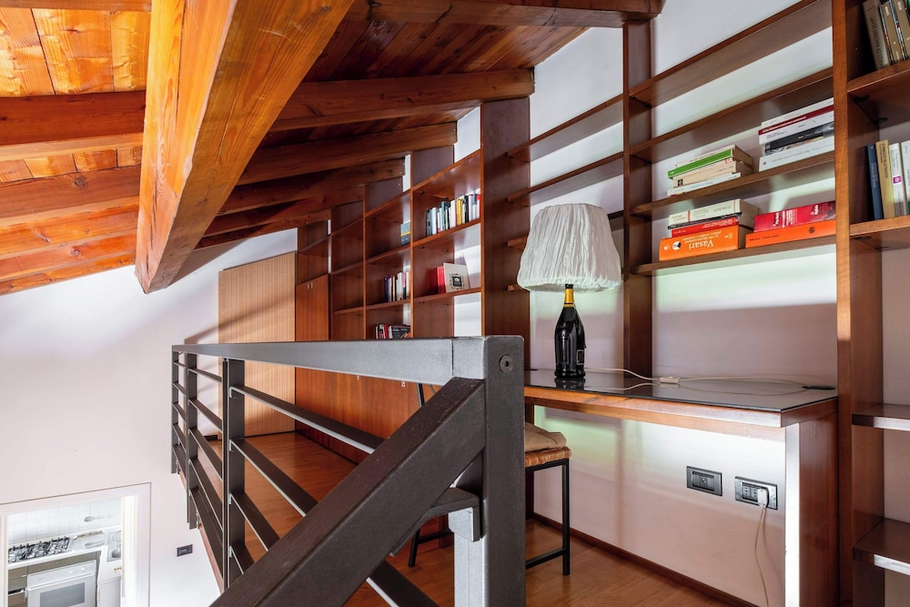 Casa Indipendenza Bright Stay in Historic Center