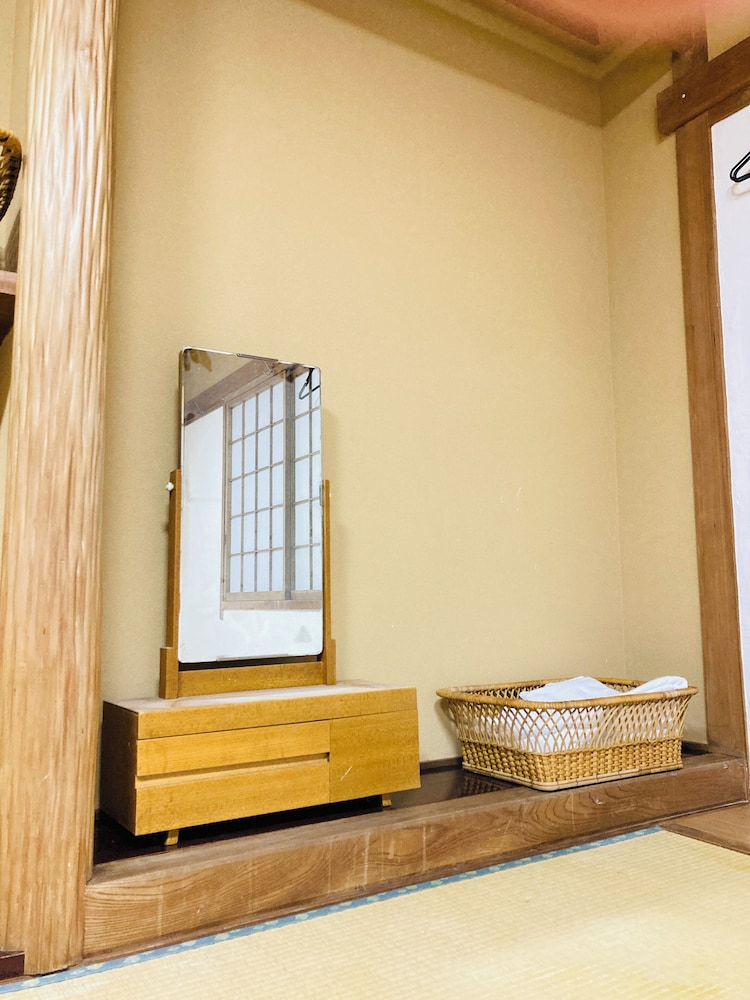 Guesthouse KAZURABASHI