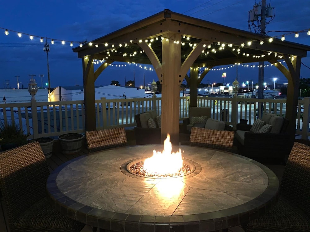 Heritage Inn