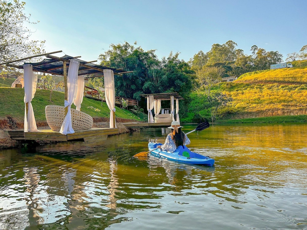Rancho Ipês do Lago