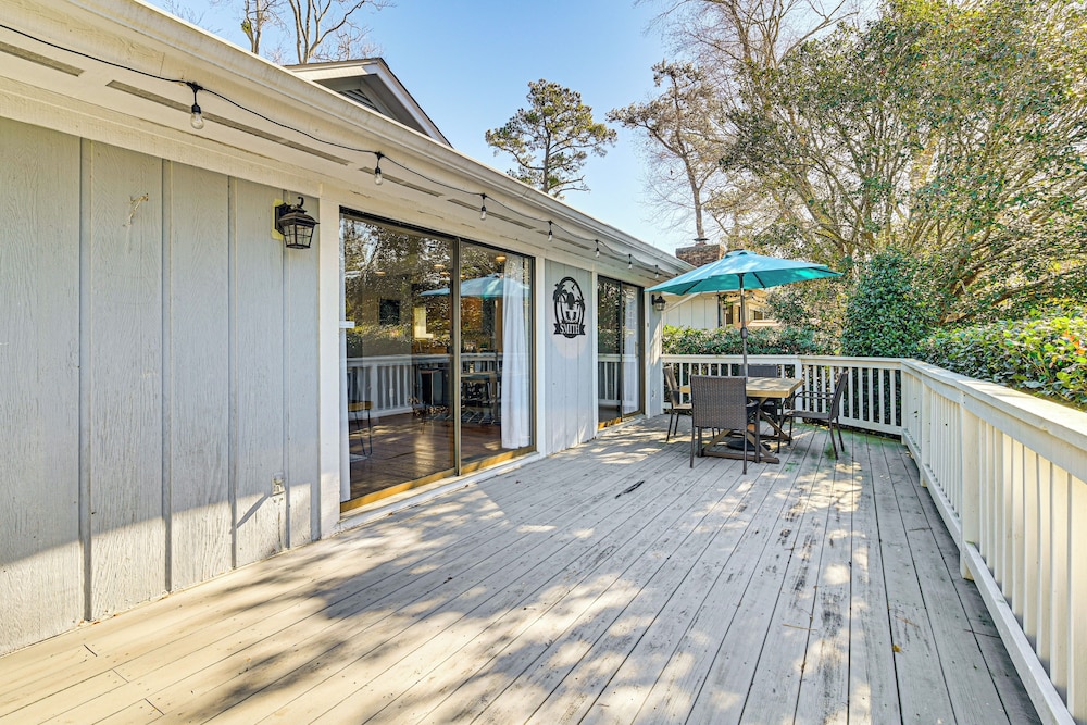 1 Mi to Broadway at the Beach: Home w/ Large Yard!